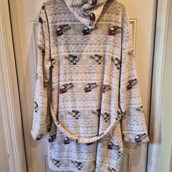 Snoopy Peanuts Christmas Robe Hoodie Belt Pockets Super Soft Berkshire L/XL - Picture 3 of 6